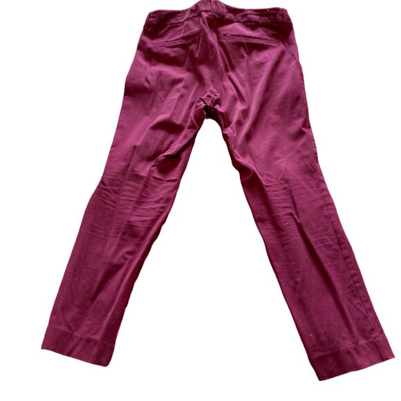 Old Navy Women's Pixie Pants Size 6 - Picture 2 of 6